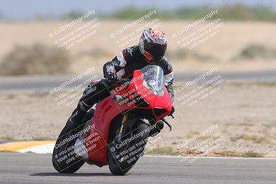 media/Sep-30-2023-SoCal Trackdays (Sat) [[636657bffb]]/Turn 15 (1120am)/